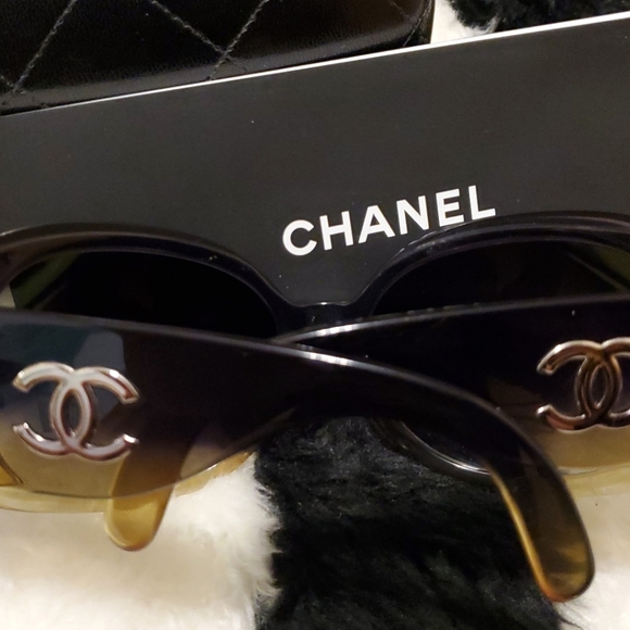 Chanel Sunglasses (( GORGEOUS)).. main image 8